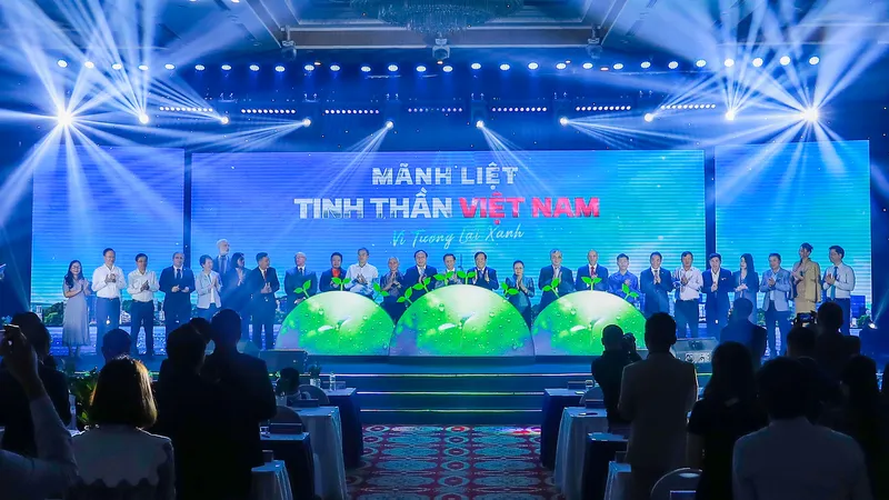 Từ chương trình “Mãnh liệt tinh thần Việt Nam – Vì tương lai xanh”: Thức tỉnh và chung tay vì tương lai người Việt