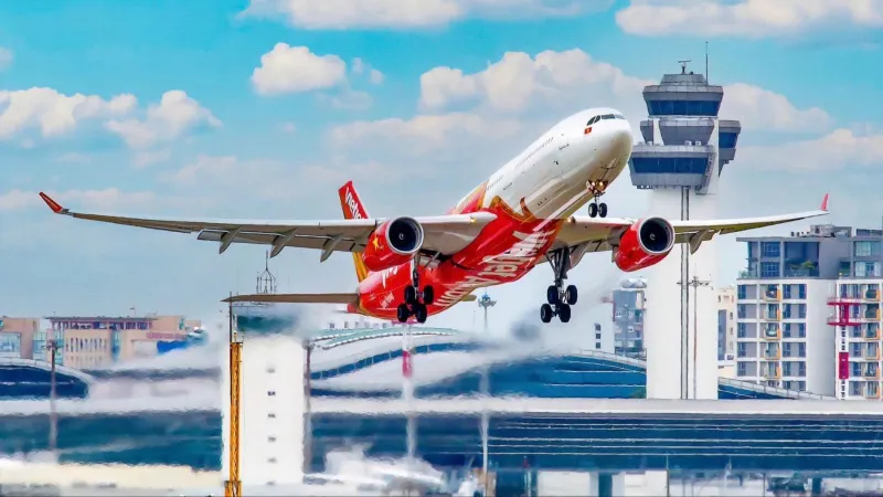 Vietjet mở bán sớm 2,6 triệu vé Tết 2025, giá chỉ từ 890.000 đồng