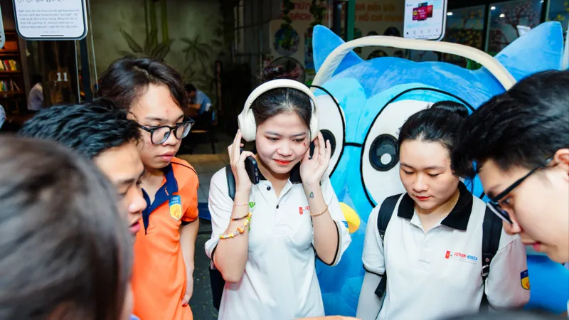 Cơ hội lớn cho thị trường sách nói