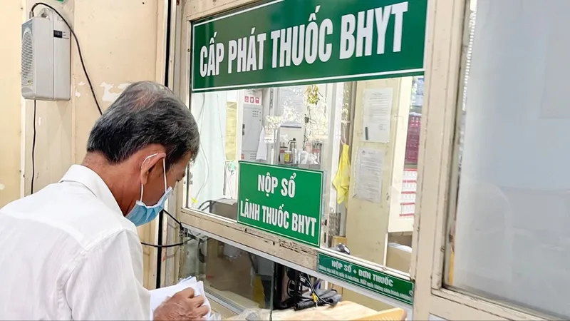 Hiểu đúng về “ranh giới” trong khám, chữa bệnh bằng bảo hiểm y tế