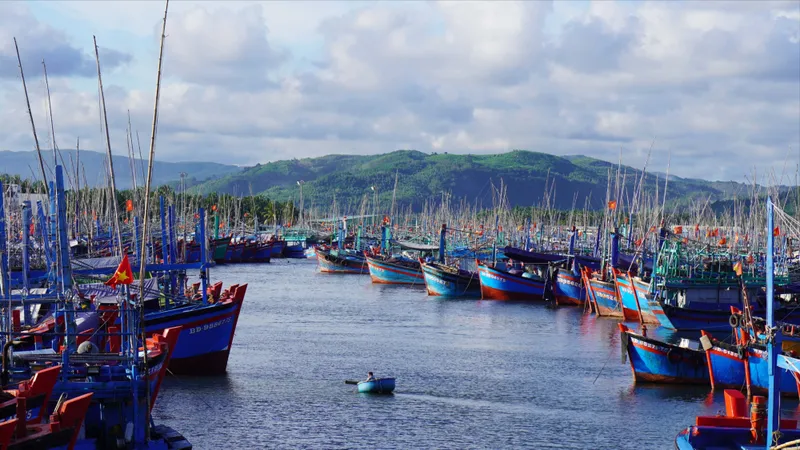 Những “pháo đài đỏ” chống khai thác IUU