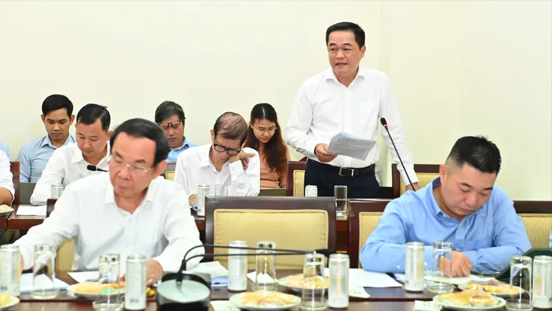 Làm nhẹ chính mình để bay cao, vươn xa
