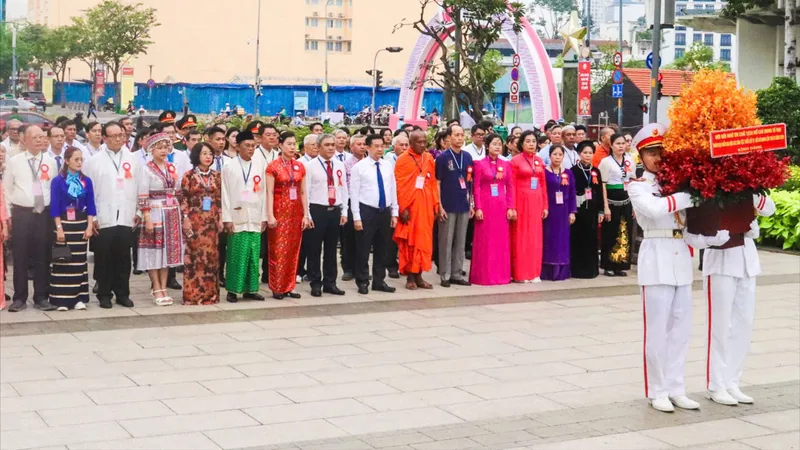 Nâng cao chất lượng cuộc sống đồng bào các dân tộc thiểu số tại TPHCM 