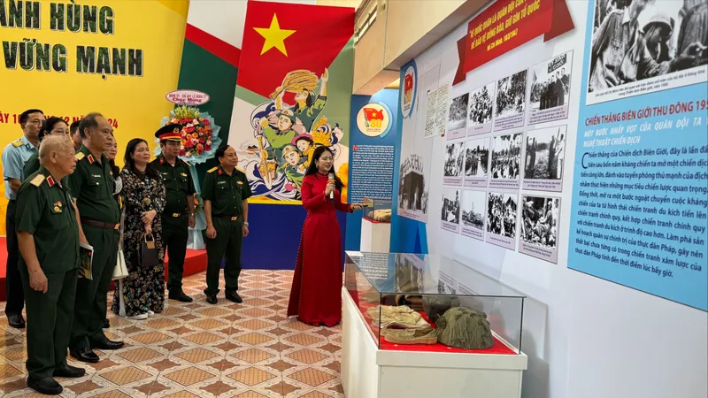 Kỷ vật một thời gian lao mà anh dũng