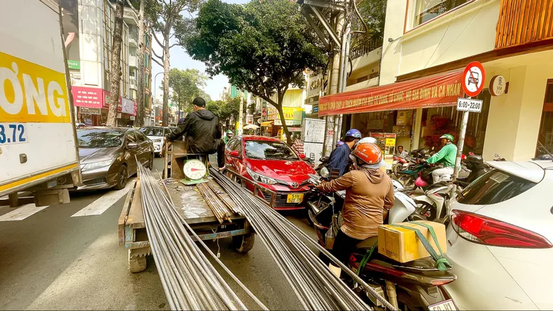 Xây dựng ý thức và văn hóa giao thông
