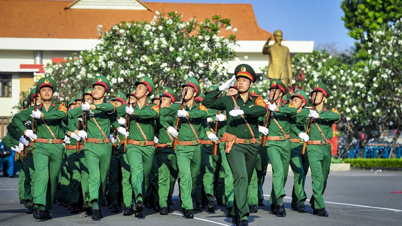 Lực lượng vũ trang TPHCM lần thứ 3 được phong tặng danh hiệu Anh hùng