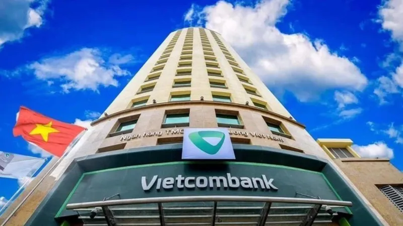 Vietcombank Tây Sài Gòn thông báo thay đổi tên và địa điểm hoạt động Phòng giao dịch Phú Long