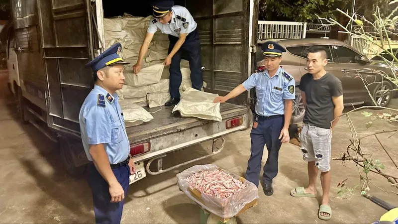 Căng thẳng chống buôn lậu động vật, thực phẩm vùng biên