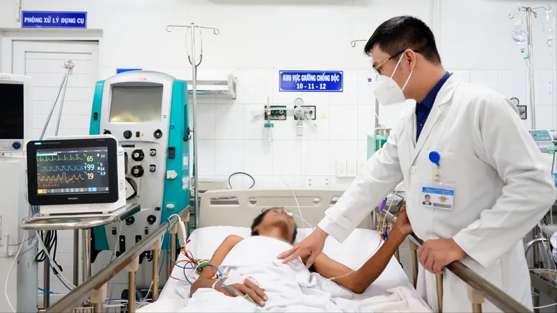 Coi chừng ngộ độc vì... rượu
