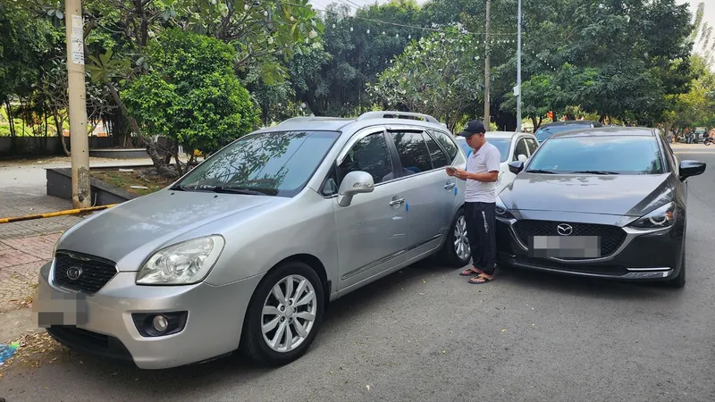Chộn rộn dịch vụ cho thuê ô tô tự lái dịp tết