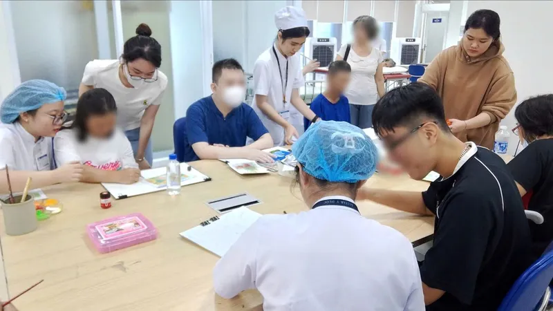 Vẽ để hồi phục niềm vui sống