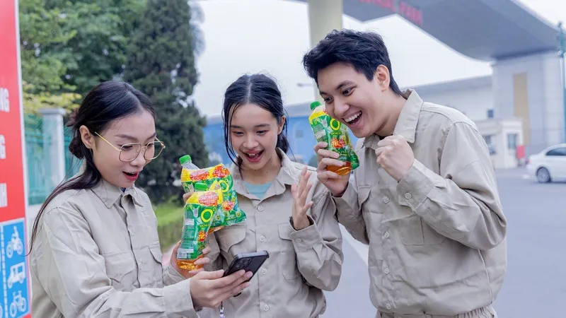 Thêm một shipper trúng lộc đầu năm trị giá 250 triệu đồng nhờ giảm stress với Trà Xanh Không Độ