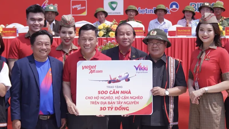 Hỗ trợ 500 căn nhà mới, Vietjet và Vikki Digital Bank chung tay xoá nhà tạm, nhà dột nát cho người dân