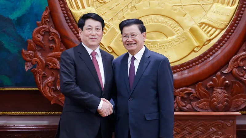 Thúc đẩy quan hệ Việt Nam - Lào đi vào chiều sâu, hiệu quả