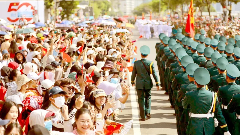 Háo hức trước giờ diễu binh, diễu hành