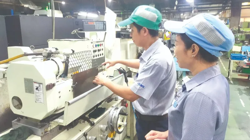 Chắp cánh cho nền kinh tế