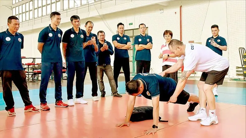 Đội tuyển bóng chuyền nữ Việt Nam: Chuyên nghiệp hơn với chuyên gia thể lực