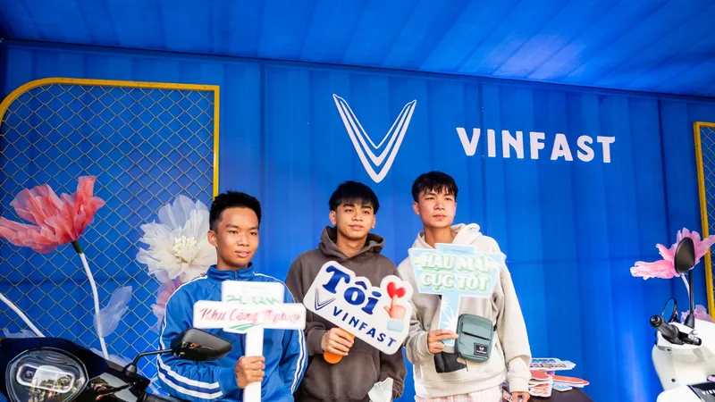 “Phủ xanh Khu công nghiệp” lần đầu đến TPHCM: Khách hàng hào hứng chốt cọc ngay tại sự kiện
