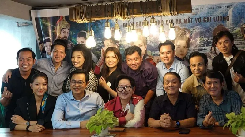 Sân khấu của người trẻ
