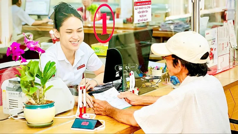 Tín dụng tăng mạnh, tiếp sức cho tăng trưởng