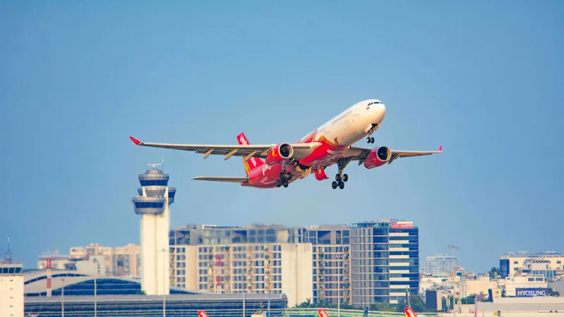 Bay quốc tế mùa hè cùng Vietjet nhận ngay 20kg hành lý ký gửi