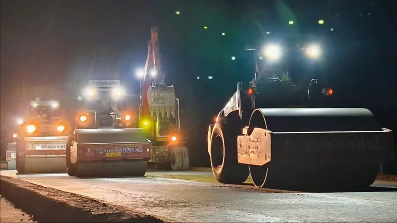 Tuyến cao tốc qua khu vực Nam Trung bộ tăng tốc về đích