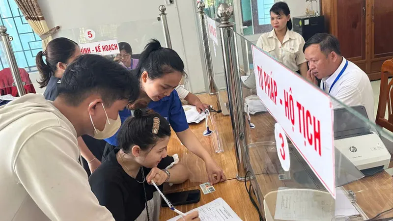 Chính quyền địa phương 2 cấp - Tăng tốc ngay khi khởi động - Bài 2: Nêu gương bằng hành động