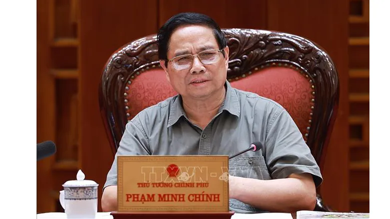 Xây trường học ở biên cương