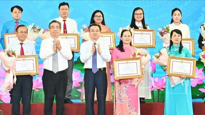 Công tác tuyên giáo và dân vận gần dân, sát dân