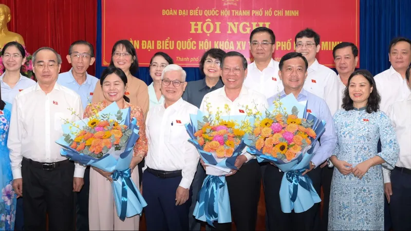 Lắng nghe cử tri, kiến tạo phát triển