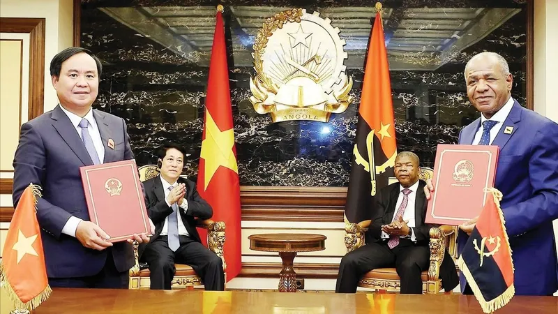 Xây dựng mối quan hệ “Đối tác hợp tác cùng phát triển” Việt Nam - Angola