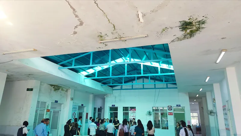 Nâng chất y tế cơ sở: Nỗ lực đảm bảo chăm sóc sức khỏe cộng đồng