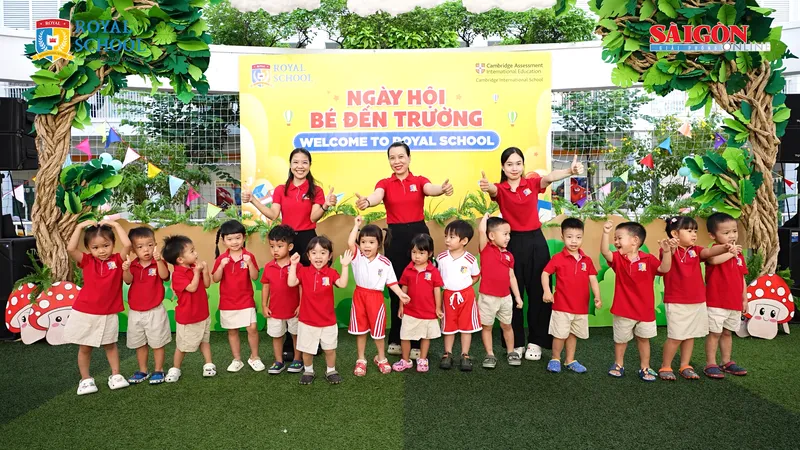 "Ngày hội Bé đến trường" tại Royal School: Khởi đầu yêu thương cho các bé mầm non