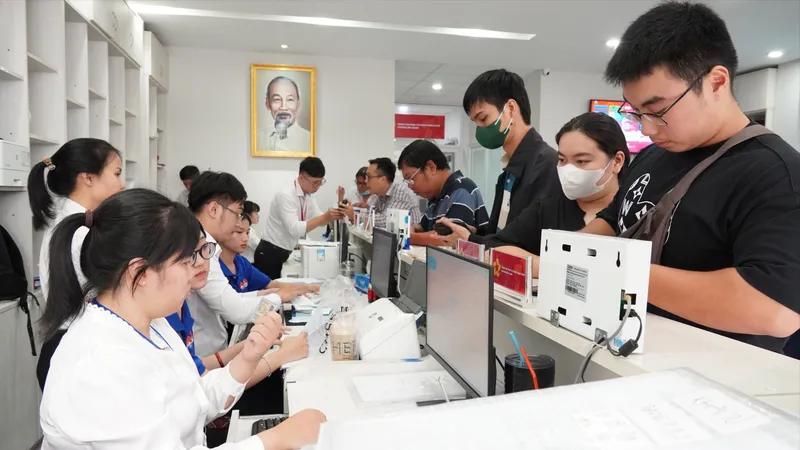Minh bạch, công bằng từ tiền lương và phụ cấp