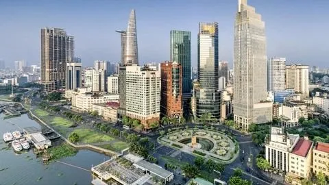 Để trung tâm tài chính thành phố tiếp tục thăng hạng