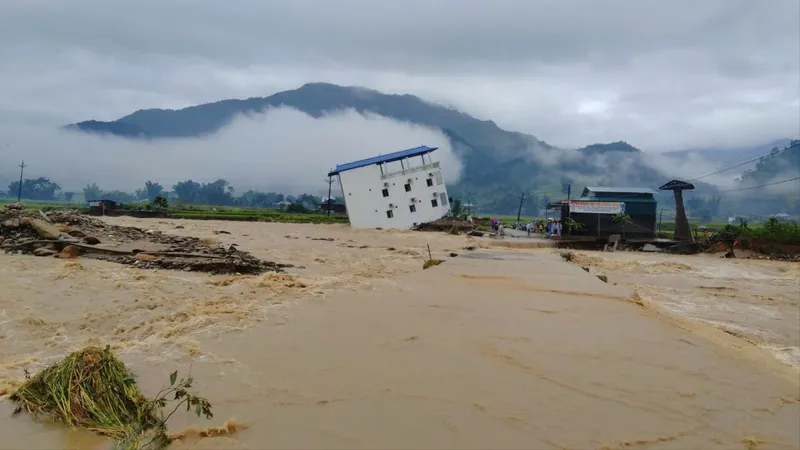 Sinh kế bền vững cho vùng thiên tai