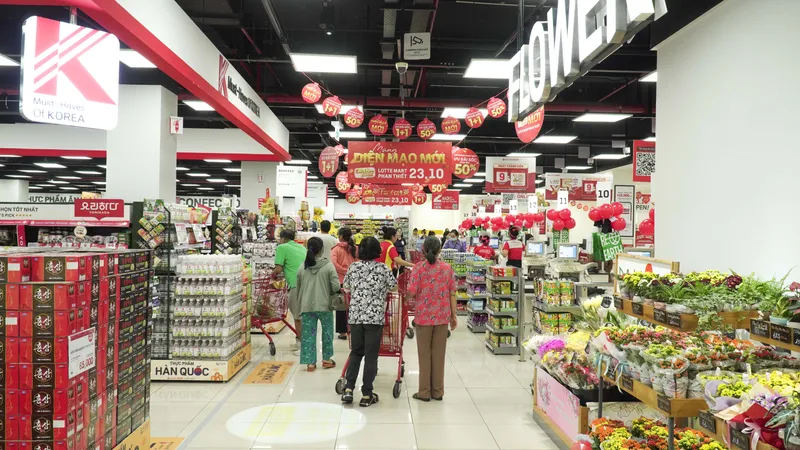 LOTTE MART Phan Thiết tái xuất ấn tượng với mô hình siêu thị kiểu mẫu mới