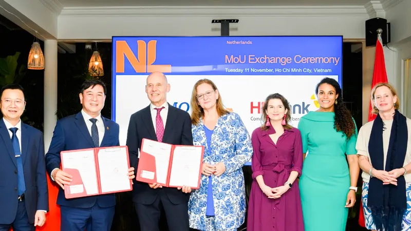 FMO và HDBank ký biên bản ghi nhớ hợp tác, đầu tư 30 triệu USD thúc đẩy tăng trưởng xanh và bền vững tại Việt Nam