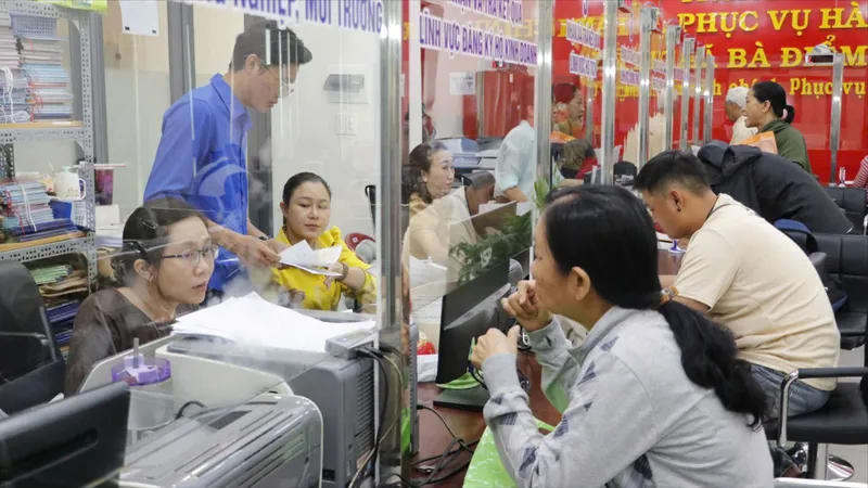 Từ đổi mới mô hình đến đổi mới tư duy phục vụ - Bài 4: Thực tiễn cơ sở và quản trị hiện đại