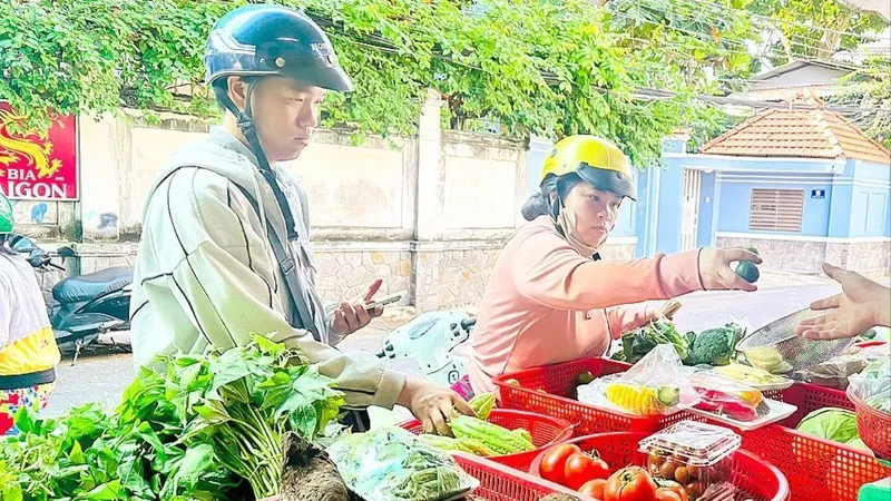 Bình ổn giá, kích cầu tiêu dùng