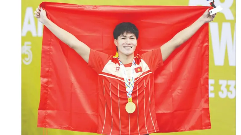 Kình ngư Trần Hưng Nguyên vô địch SEA Games lần thứ 4 liên tiếp