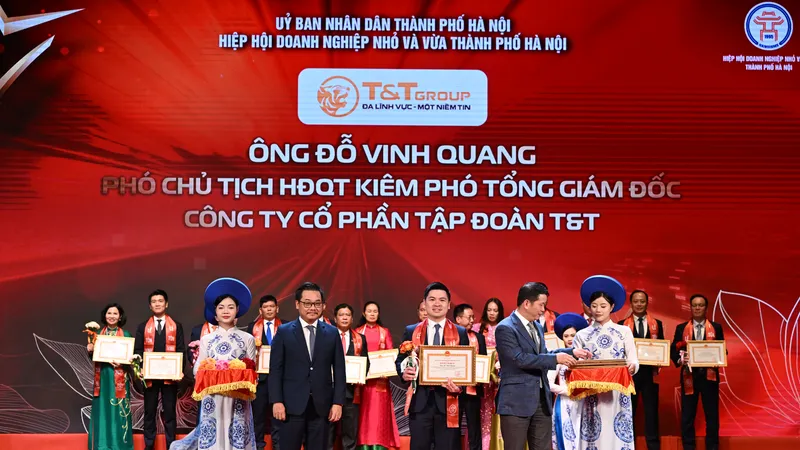 T&T Group được vinh danh tại Lễ tôn vinh doanh nhân, doanh nghiệp Thăng Long 2025