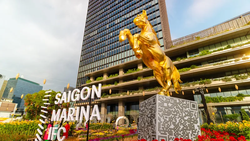 Công viên hoa Saigon Marina IFC: Hành trình vươn ra biển lớn