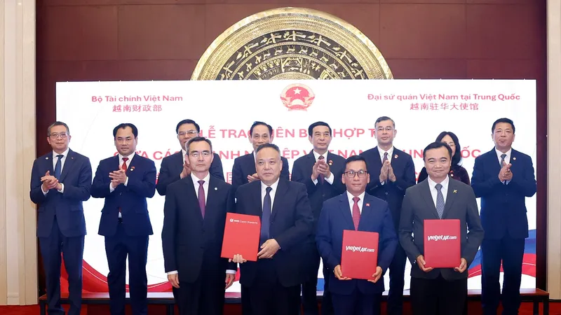 Vietjet cùng AVIC Cabin Systems hợp tác toàn diện trong lĩnh vực nội thất, công nghiệp phụ trợ tàu bay