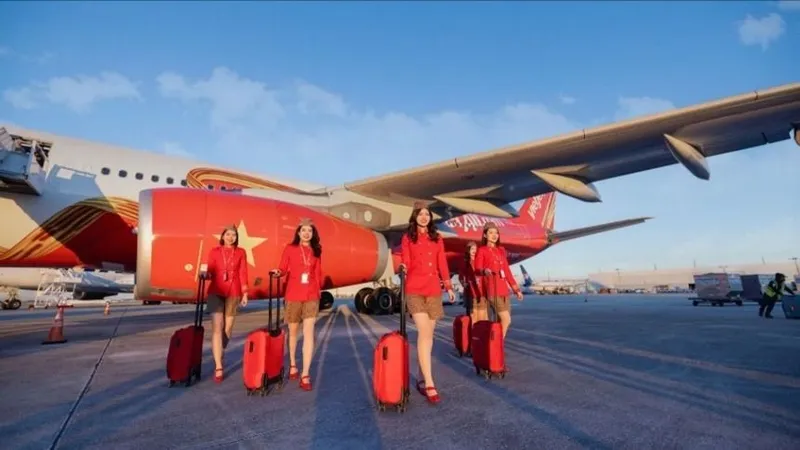 Tiếp viên hàng không Vietjet tỏa sáng trên mỗi hành trình bay