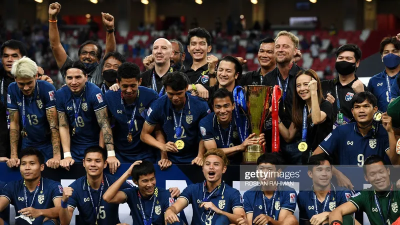 Thái Lan đăng quang AFF Cup 2020. Ảnh: GETTY