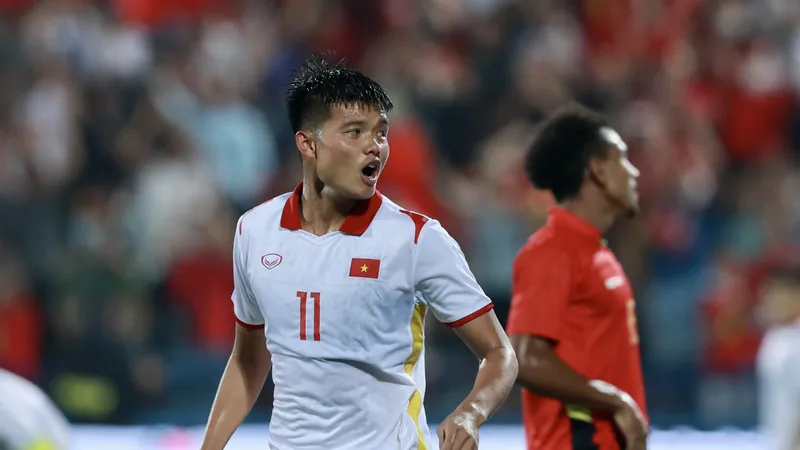 Tiền đạo Nguyễn Văn Tùng đã có bàn thắng đầu tiên ở SEA Games 31. ẢNH: DŨNG PHƯƠNG