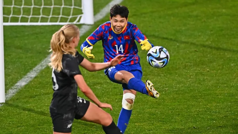 Thủ môn Kim Thanh được Sofascore chấm điểm cao nhất trận Nữ New Zealand - Nữ Việt Nam. ẢNH: GETTY 