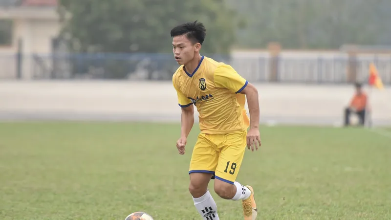 Hồ Văn Cường dự vòng chung kết Giải U21 quốc gia 2023 giữa tin đồn chuyển nhượng với CAHN. 