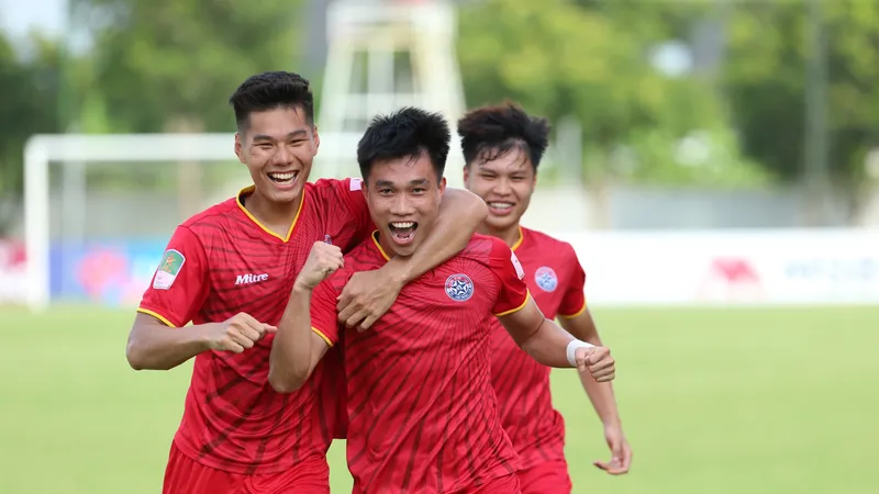 PVF có lần thứ hai trong lịch sử của CLB đá trận play-off để tranh vé dự V-League. ẢNH: MINH HOÀNG 
